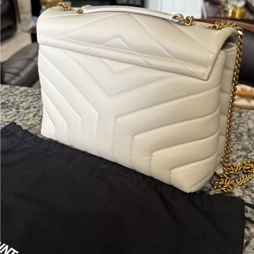 Saint Laurent Ivory Quilted Shoulder Bag with Gold Chain - Picture 9 of 16